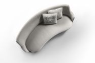 Divano Guscio di Flexform fotografato da "How to Spend it"